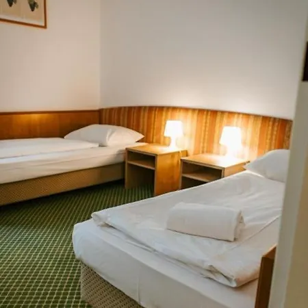 Am Sachsengang Hotel Gross-Enzersdorf