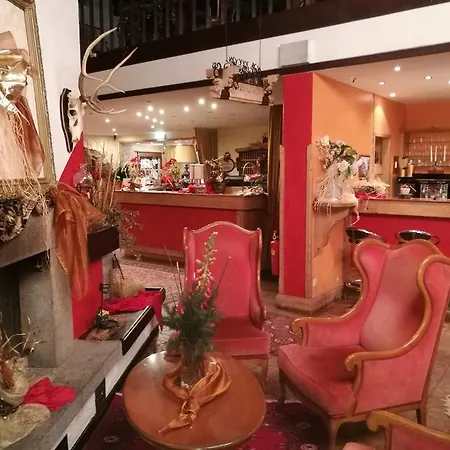 Otel Am Sachsengang Groß-Enzersdorf